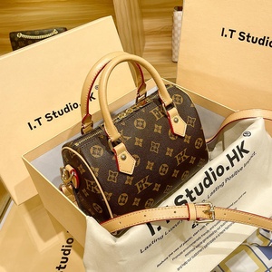 Bolsos con Logotipo Personalizado, Hechos Completamente a <span class=keywords><strong>Mano</strong></span> con la Mejor Calidad. Contáctenos para Ver el Catálogo de Productos. - Product Image 1
