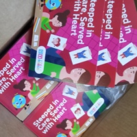 Cartes-cadeaux personnalisées avec impression artistique, cartes postales en papier de remerciement pour enseignants, motifs de dessins animés sur le thème de la santé cardiaque, vente en gros pour les établissements d'enseignement