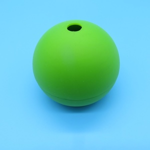 Bpa-Miễn Phí Tái Sử Dụng Tùy Chỉnh Logo Thân Thiện Với Môi Vòng <span class=keywords><strong>Silicone</strong></span> <span class=keywords><strong>Ice</strong></span> Ball Khuôn Lớn Vuông <span class=keywords><strong>Ice</strong></span> <span class=keywords><strong>Cube</strong></span> Khuôn Mẫu Cho Cocktail & Whiskey - Product Image 6