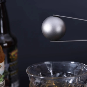 Tinh Khiết Titan Cấp Thực Phẩm Tái Sử Dụng <span class=keywords><strong>Ice</strong></span> Balls Whiskey Rượu Bia <span class=keywords><strong>Ice</strong></span> Cubes Cho Đồ Uống Nhanh Chóng Đông Lạnh Làm Mát - Product Image 1