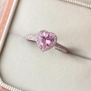 Bague tendance pour femme, plaquée or, sertie de zircone cubique rose en forme de cœur, bague de promesse pour cœur - Product Image 4