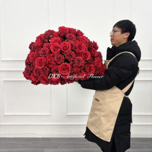 Forniture Floreali DKB all'Ingrosso, Sfera di Rose Rosse da 40 <span class=keywords><strong>50</strong></span> 60 70 80cm per Centrotavola e Decorazioni Matrimoniali - Product Image 3