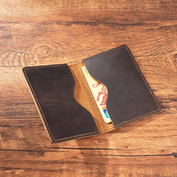 Vente en gros Porte-cartes portefeuille à deux volets en cuir de cheval fou de style vintage personnalisé Porte-cartes en cuir de vache pleine fleur véritable