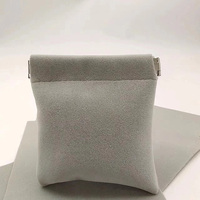 Bolsa Elástica de Terciopelo de Doble Cara de Alta Gama con Cierre Automático para Joyería, Collares, Relojes, Auriculares y Almacenamiento Digital al por Mayor