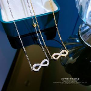 Collar de Acero Inoxidable con Colgante de Número 8 e Inicial, Cadena de Clavícula con Diamantes Brillantes - Product Image 1