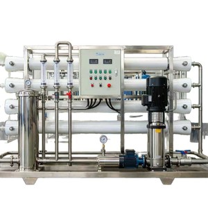 Unité de traitement des eaux souterraines 10m3/H <span class=keywords><strong>20m3</strong></span>/H 30m3/H, système de traitement de l'eau mobile en conteneur avec cartouche PP et <span class=keywords><strong>pompe</strong></span> doseuse - Product Image 1