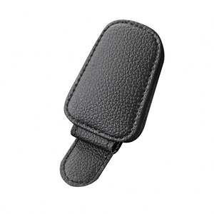 Soporte Magnético para Gafas de Sol de Coche, de Cuero Mercedes, con Logotipo Personalizado al por Mayor, para Uso Automotriz - Product Image 4