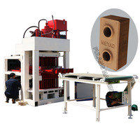 Machine automatique de moulage de briques en terre compressée hyper-pressées pour la vente
