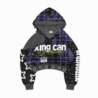 Veste à capuche zippée personnalisée avec empiècements, corps en sergé à carreaux délavé, applique étoile et rivets métalliques, style streetwear