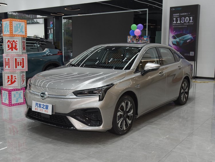 U car In stock Cars Used Aion S&V&Y New Energy Used Cars for Toyota Hilux Fast Electric EV Car for sale