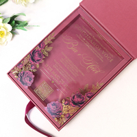 Premium Hochwertige Papier-Hochzeitseinladungsbox mit Heißprägung und 2mm Individuell Bedrucktem Klarem Acryl-Einleger