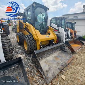 รถตักล้อยาง CAT 246D3 แบบสกิดสเตียร์ ขนาดกะทัดรัด ใช้สำหรับงานก่อสร้าง ฟาร์ม สวน งานเทศบาล และงานวิศวกรรม - Product Image 2
