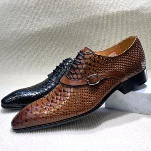 Chaussures de mariage élégantes pour hommes en cuir véritable, sur mesure, de haute qualité, à bout pointu, fabriquées à la main, rehaussantes - Product Image 4