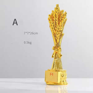 الأكثر مبيعًا هدايا تذكارية ذهبية مبتكرة ومطلية بالكريستال من الراتنج - Product Image 5