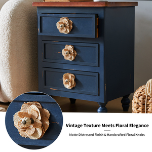 Mesa auxiliar vintage estilo granja con tiradores florales, 19 pulgadas, <span class=keywords><strong>mesita</strong></span> <span class=keywords><strong>de</strong></span> <span class=keywords><strong>noche</strong></span> rústica con 3 cajones, patas <span class=keywords><strong>de</strong></span> calabaza, mesa auxiliar para sofá, <span class=keywords><strong>azul</strong></span> - Product Image 4