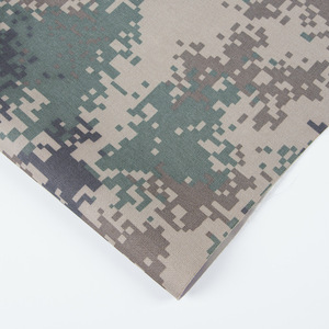 Tissu imprimé <span class=keywords><strong>camouflage</strong></span> 100 % polyester Oxford 600D 350 g/m² à prix d'usine pour sacs de filles, rideaux et vêtements - Antistatique - Product Image 5