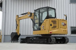 Miniexcavadora 306.5 para mantenimiento de granjas, jardines e infraestructuras - Product Image 6