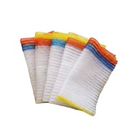 Sac en filet tissé en HDPE durable, fourni par l'usine, avec poignée et cordon de serrage sur mesure pour l'emballage des pommes de terre et des oignons