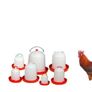 Garrafa de água para frango Preço de fábrica no atacado, comedouro e bebedouro de plástico para frango, alimentador e bebedouro para avicultura