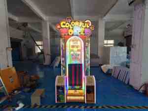 Venta caliente máquina de juego de lotería <span class=keywords><strong>mundo</strong></span> colorido a la venta | Fabricante de máquina de caída de bolas que funciona con monedas de China - Product Image 3