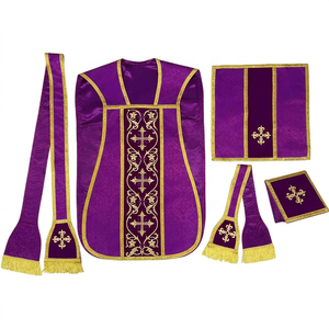 Casulla Romana Dorada con Estola, Manipulo, Bolsa y Velo del Cáliz, Vestimentas Litúrgicas Bordadas para <span class=keywords><strong>Sacerdote</strong></span> - Product Image 2