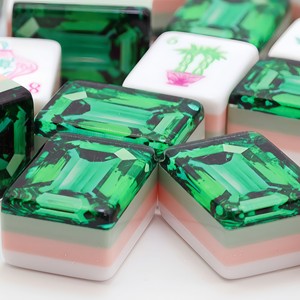 Tuiles de <span class=keywords><strong>Mahjong</strong></span> américaines de qualité supérieure avec dos émeraude <span class=keywords><strong>en</strong></span> acrylique pour les soirées de jeu <span class=keywords><strong>en</strong></span> famille et pour les enfants, écologiques - Product Image 2