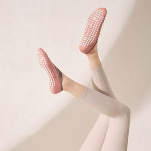 Short Round-toe Cross-strapped Anti-slip Yoga Socks Ballet-style <b>Pilates</b> Socks for Fitness and Sports - Product Image 2