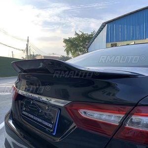 Aileron de coffre arrière de style R en ABS Cuztom Tuning pour Toyota Camry 8ème génération 2018 2019 2020 - Product Image 6