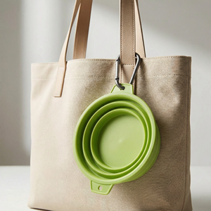 Tazón Plegable de Silicona para Mascotas con Mosquetón, Portátil, Fácil de Limpiar, Bebedero de Viaje para Perros y Gatos, Logotipo Personalizado, Venta al por Mayor, MOQ 1000 - Product Image 1