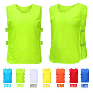 เสื้อกล้ามฟิตเนสตาข่ายสองด้าน ระบายเหงื่อ แห้งเร็ว แบบแยกชิ้น สั่งทำได้ สำหรับเล่นฟุตบอล - Product Image 3