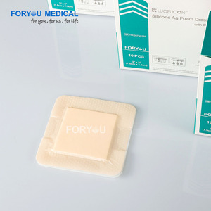 Pansement en mousse de silicone argentée avec bordure, imperméable, respirant, stérile pour les soins généraux des plaies - Product Image 4