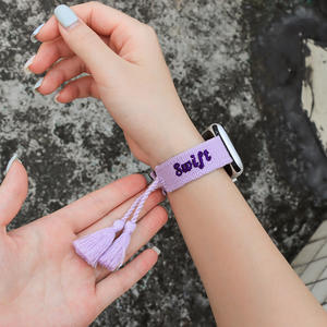 Taylor Lettre Brodé Sport Tassel Bracelet pour <span class=keywords><strong>Apple</strong></span> Watch Réglable Rose Polyester Tissé Sport pour Smartwatch - Product Image 2