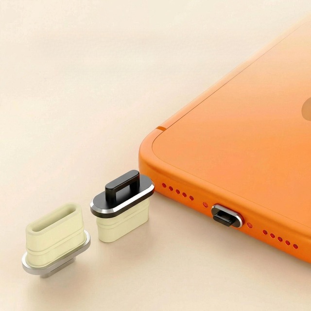 Metal Type-C Phone Charging Port Dust Plug Stopper Protector With Hanging Loop USB-C Charging Protector Plugs