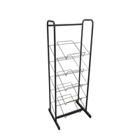 Point de vente magasin de détail cinq couches au sol support d'empilage de fente de fil métallique pour tapis tapis porte tapis présentoir