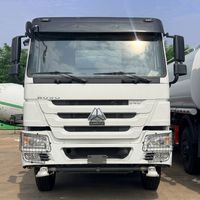 Camion-citerne à eau Sinotruk Homan 6x4 20000L, moteur Yuchai 260 ch Euro 2, camion-citerne pour le nettoyage des routes
