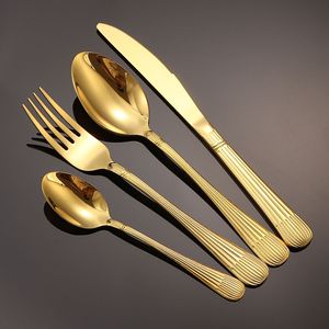Ensemble de couteau, fourchette et cuillère en acier inoxydable plaqué or, vaisselle occidentale, utilisation dans les restaurants et les hôtels, poli miroir, matériau de qualité alimentaire - Product Image 1