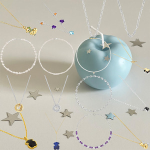 Delicados Collares con Colgante Chapados en Oro y Plata, con Diseño de Oso y Trébol, con Circonitas Coloridas y Perlas, Joyería para Uso Diario para Niñas - Product Image 1