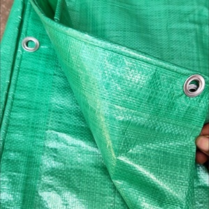 Bâche en PE robuste en rouleau, vente chaude en usine, couverture imperméable multi-usages personnalisée pour camions, remorques et équipements - Product Image 4