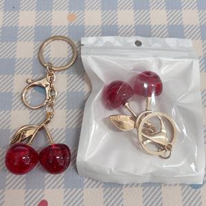 เครื่องประดับกระเป๋าถือคริสตัลสุดหรู จี้รูปเชอร์รี่สำหรับตกแต่ง<span class=keywords><strong>กระเป๋า</strong></span>ถือผู้หญิง - Product Image 1