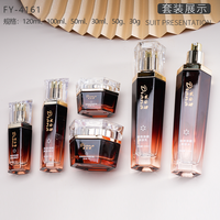 Stock d'usine ensemble de cosmétiques rond droit bouteille produit de soin de la peau bouteille en verre eau émulsion Essence pompe de presse.