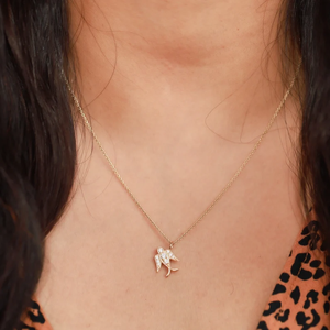 Collar con Colgante de Diamante Premium en Oro Sólido de 14K, Joyería Minimalista y Elegante para Mujer, Colección de Regalos - Product Image 1