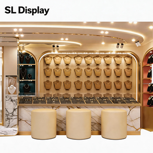 <span class=keywords><strong>Vitrina</strong></span> de Lujo para Joyería Dorada con Pedestal e Iluminación LED - Tamaño y <span class=keywords><strong>Color</strong></span> Personalizables - Mueble de Pared para Exhibición de Joyería - Product Image 2