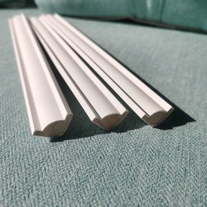 <span class=keywords><strong>Moulure</strong></span> <span class=keywords><strong>de</strong></span> corniche en bois massif pour panneau décoratif mural en bois massif - Product Image 4