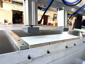 CNC 드릴링 및 맞춤 못 삽입 맞춤 기계 - Product Image 6