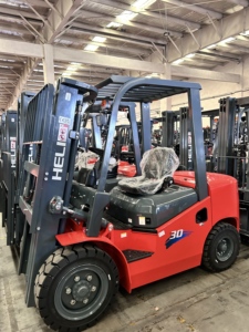 HELI <span class=keywords><strong>CPCD30</strong></span> 全新3吨柴油内燃式叉车K2系列<span class=keywords><strong>CPCD30</strong></span>高品质叉车适用于仓库和转售 - Product Image 1