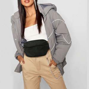 Free Sample Custom Fashion Waterproof Waist Bag Crossbody with Adjustable Strap High-capacity Waist Packs for Running - Product Image 6