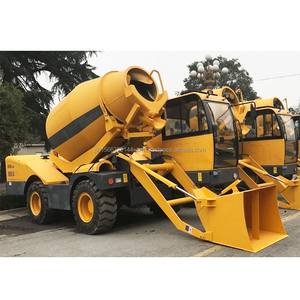 Bétonnière mobile au Ghana prix auto-chargement bétonnière camion tambour malaxeur camion béton - Product Image 1