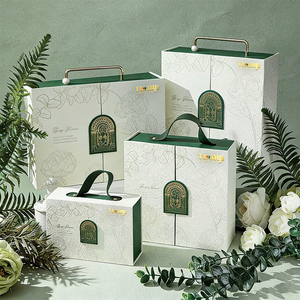 Boîte cadeau rigide à double porte magnétique personnalisée avec poignée, estampage à chaud or et pelliculage mat pour emballage de bonbons de mariage - Product Image 1