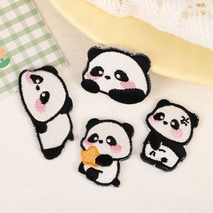 Nouvelle broderie mignonne autocollante de panda de 3 cm environ pour la décoration - Product Image 2