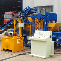Machine de fabrication de blocs de briques à emboîtement entièrement automatique, fabricant de pierres pour dalles de pavés avec noyau, moules pour composants PLC